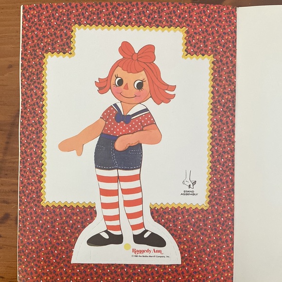 Vintage Raggedy Andy and Ann paper doll booklet iconic book new 1980 uncut - Picture 9 of 11